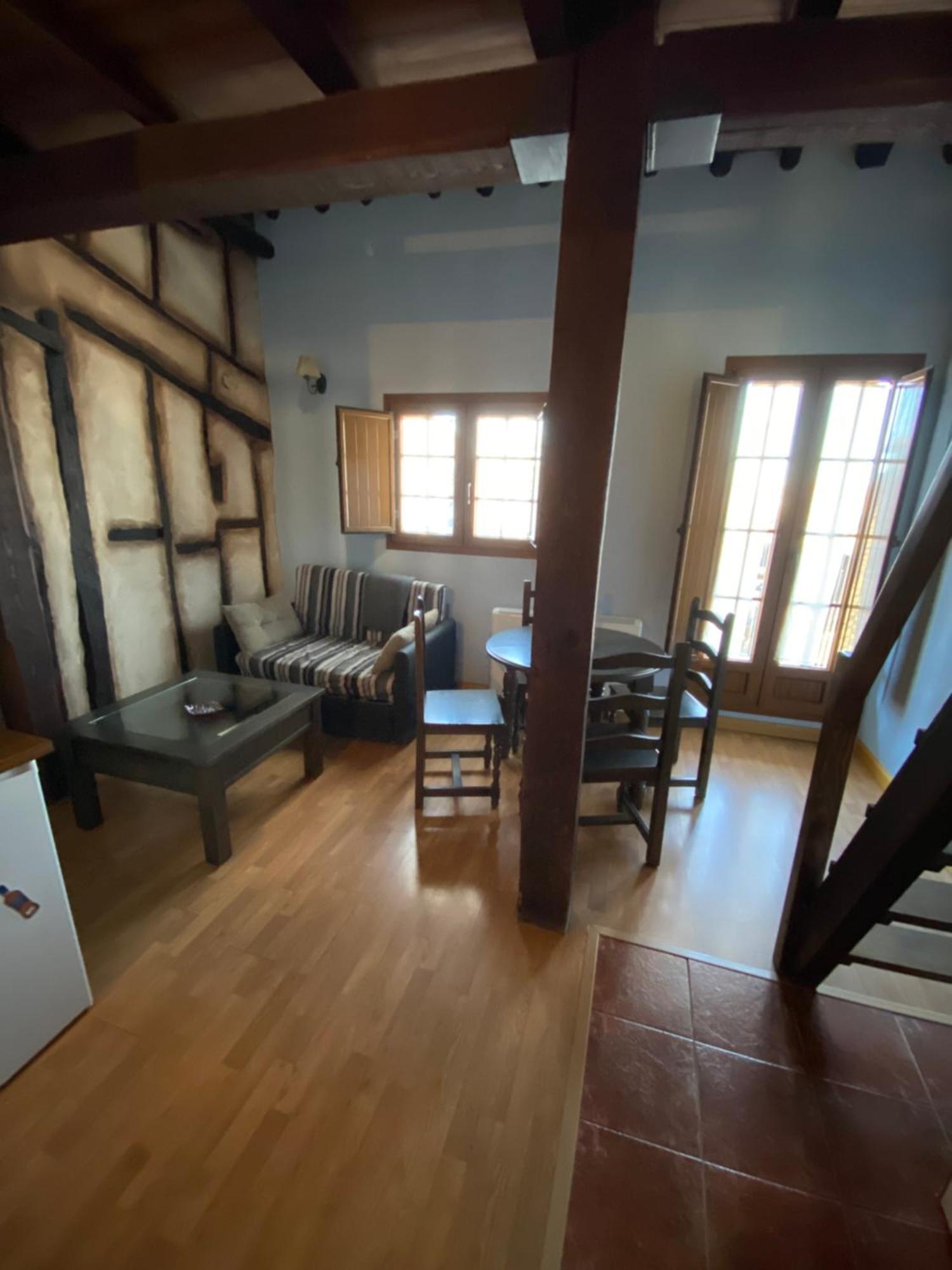Apartamentos Rurales La Antigua Fonda Candelario Exterior photo